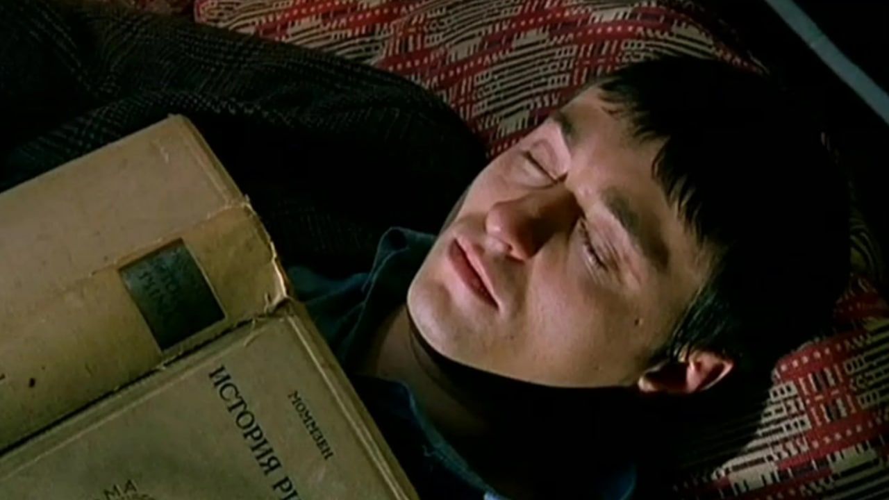 Безруков показал повзрослевшего сына Саши Белого из «Бригады»