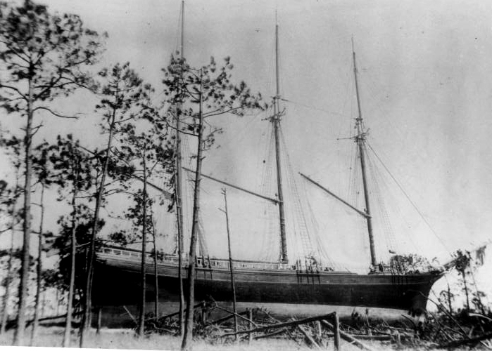 Поезд, который «выпал» из вокзала: 4 самые нестандартные транспортные аварии Поезд, который «выпал» из вокзала: 4 самые нестандартные транспортные аварии аварии,авто и мото,автомобили,происшествия