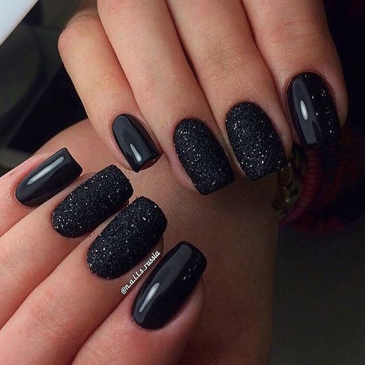 BlackNails