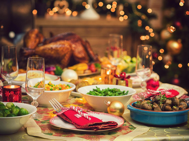 Приятные хлопоты: 5 беспроигрышных блюд к новогоднему столу, которые понравятся абсолютно всем