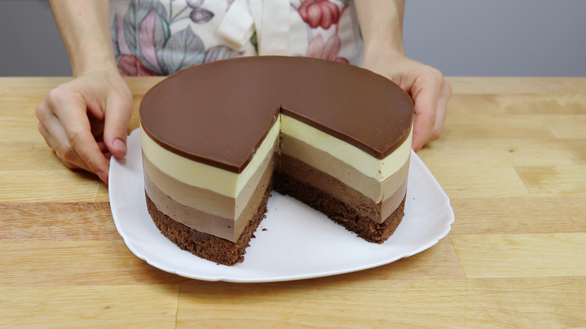 Торт "Три Шоколада". Торт, который напоминает слегка подтаявшее шоколадное мороженое десерты,торты