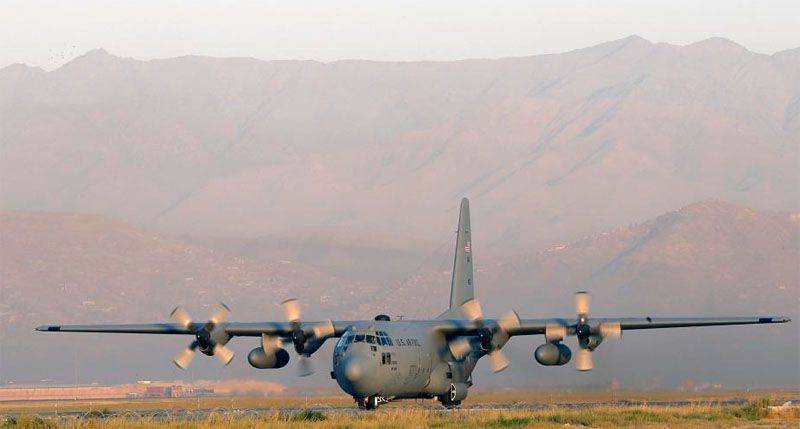 Самолет ВВС США C-130J "Геркулес" разбился на востоке Афганистана. Есть жертвы