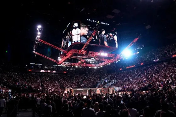 Как UFC стал такой империей? Раскинулись по всему миру – от Парижа до островов