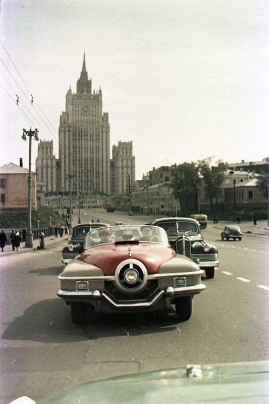 Архивные фотографии чемпионата СССР по автомобильным гонкам 1956 года 