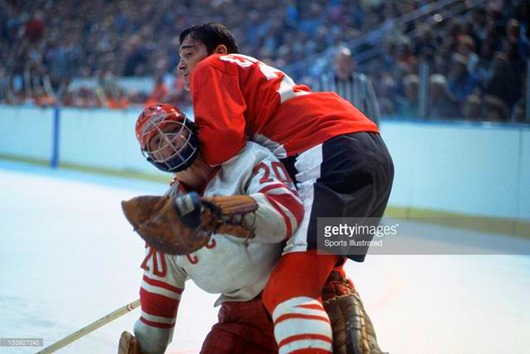 Холодная война на льду Холодная война на льду