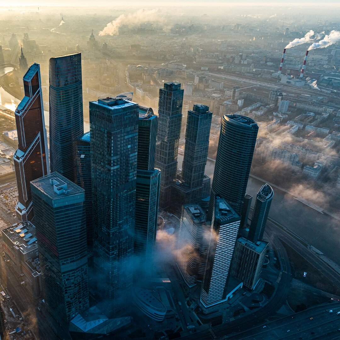 Сингапуризация Москвы: почему растет количество небоскребов в столице и кто будет в них жить
