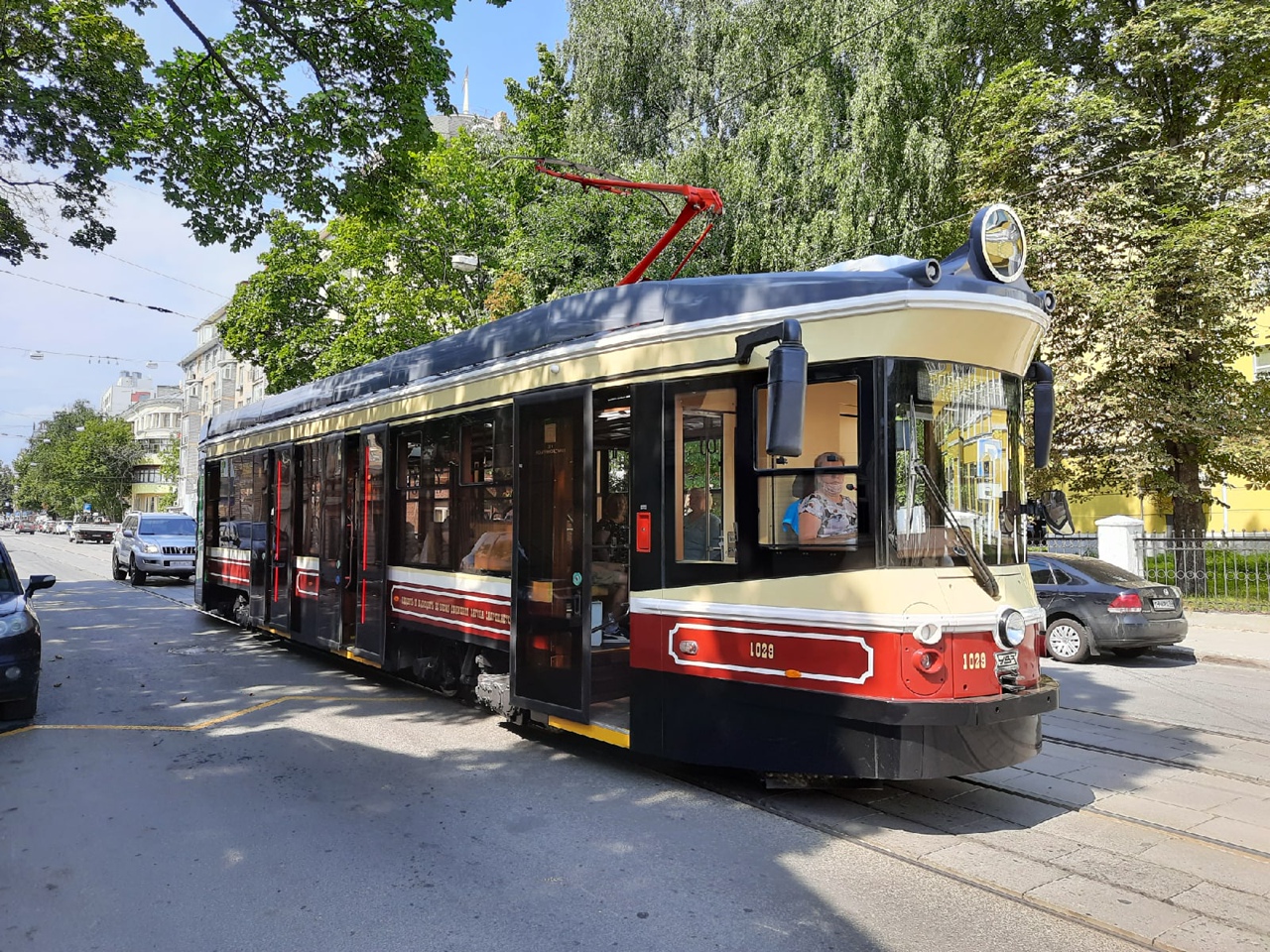 Власти рассказали о новой схеме движения на площади Сенной, где ремонтируют трамвайные пути