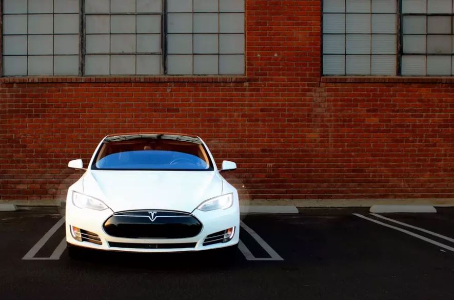 Посмотрите, как выглядит Tesla с пробегом 725 000 километров tesla model s,марки и модели