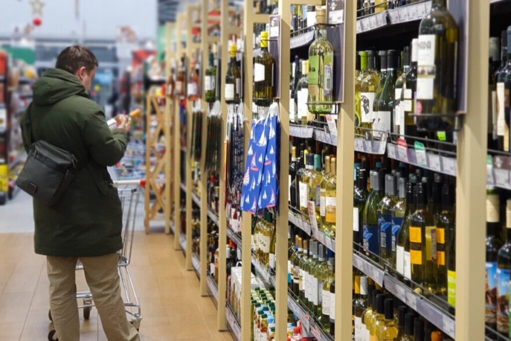 Правила продажи алкоголя ужесточат в четырех регионах Дальнего Востока