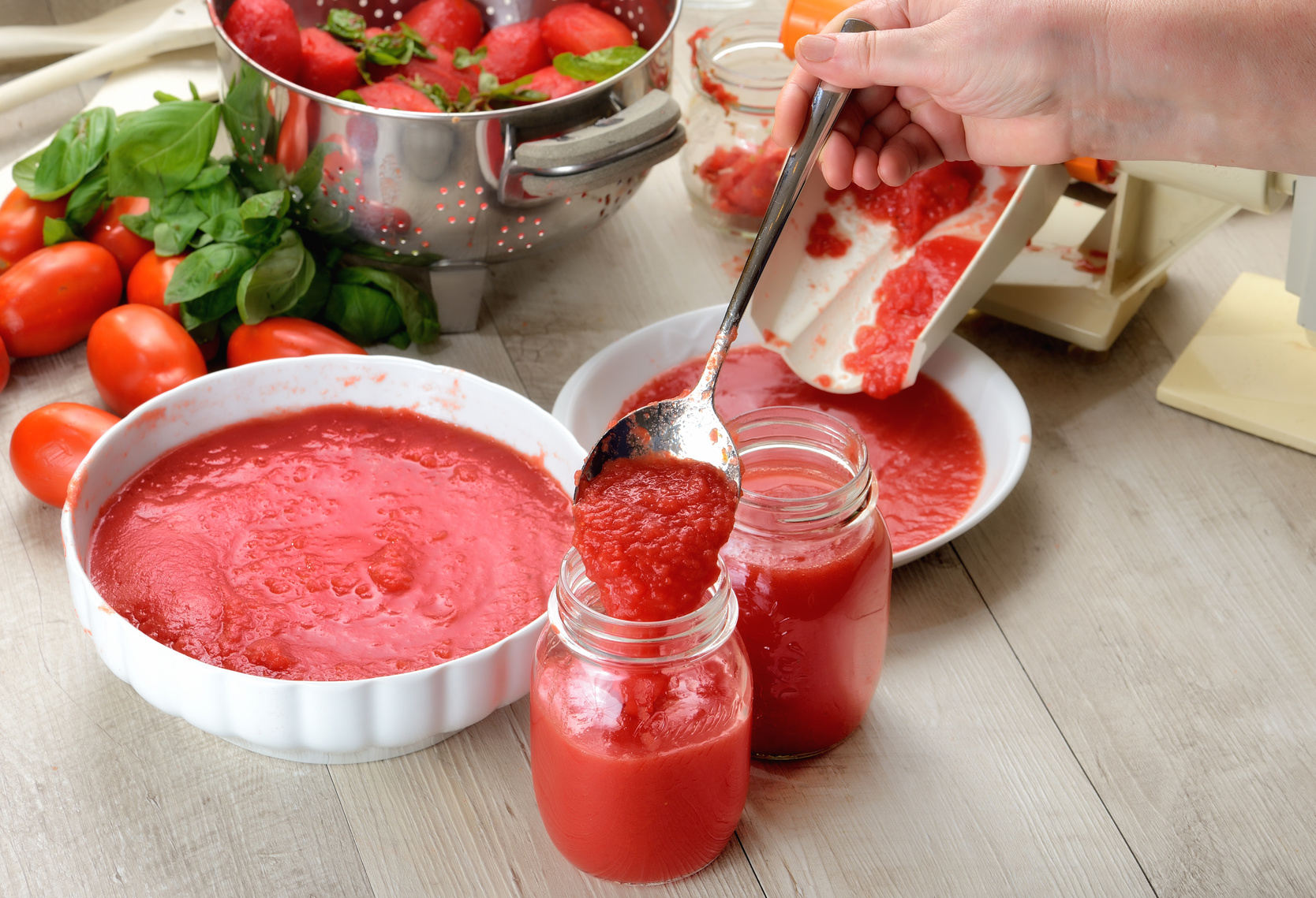 Как приготовить томатный соус на зиму