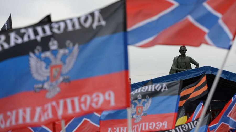 Пока все ждали "вторжение" России на Украину, Россия защитила от вторжения Донбасс