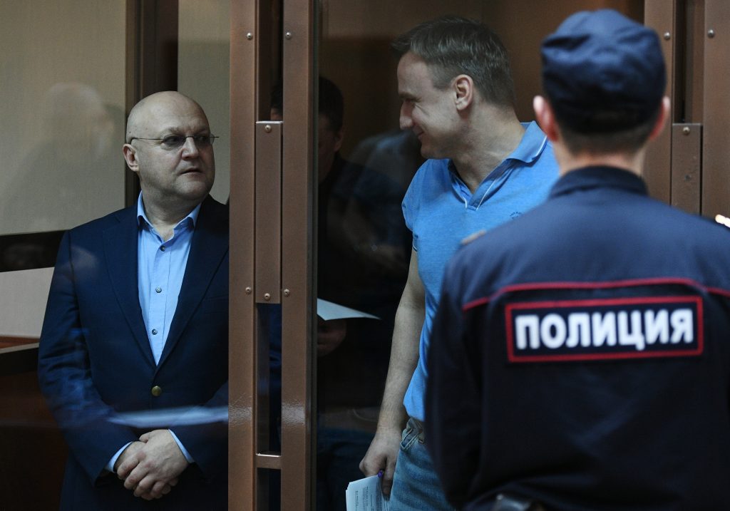 Вымогательство и фальсификации — за что не судят генерала Дрыманова