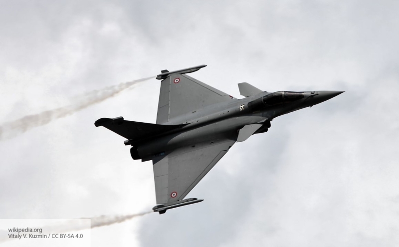 Military Watch: Франция провалила сделку с Алжиром из-за российских Су-30