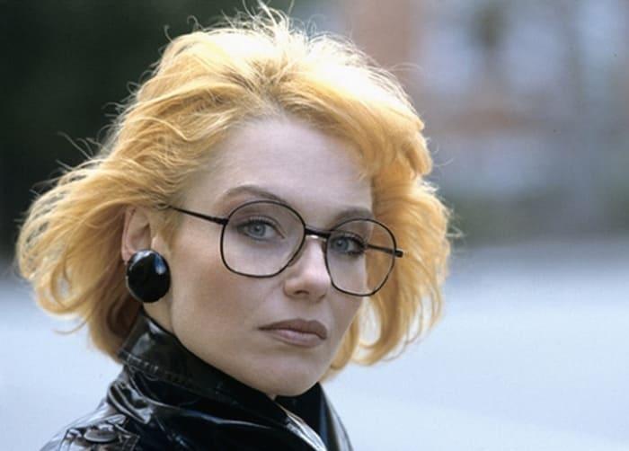 Легенды 1990-х: Ирина Понаровская, или История о том, почему «Мисс Шанель Советского Союза» ушла со сцены