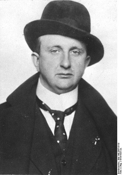 «Необходимо захватить, по крайней мере, всю русскую территорию до Урала исключительно» «Необходимо захватить, по крайней мере, всю русскую территорию до Урала исключительно» история