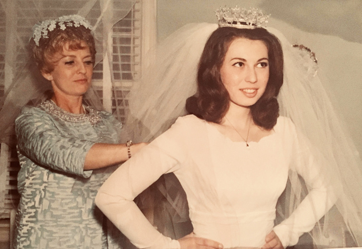 20+ фотографий родителей в молодости, которыми гордятся и восхищаются их выросшие дети 20+ фотографий родителей в молодости, которыми гордятся и восхищаются их выросшие дети воспитание,Дети,Жизнь,Истории,Отношения,проблемы