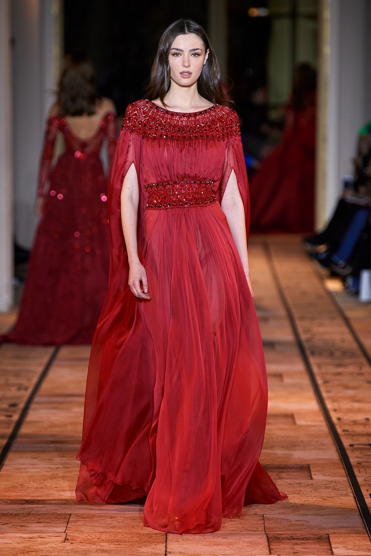 Zuhair Murad Haute Сouture весна-лето 2020 Murad, Zuhair, Вдохновение, создавая, дано Современным, постичь, которую, тайны, роскоши, богатства, атмосферу, переливалось, платьях, Изиде, сверкало, божества, древние, иероглифы, египетские, любви