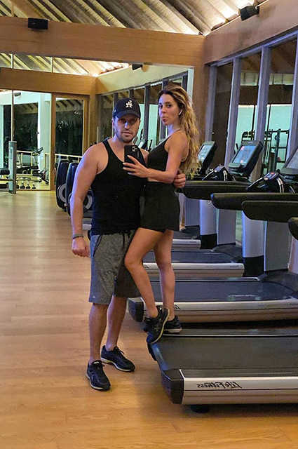 Александр и Анжелика Ревва сыграли свадьбу в четвертый раз Александр и Анжелика Ревва сыграли свадьбу в четвертый раз Звездные пары