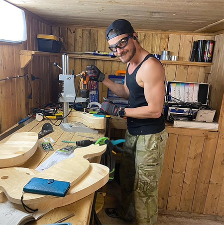 Елизавета Боярская показала, какой подарок Максим Матвеев сделал своими руками младшему сыну Елизавета Боярская показала, какой подарок Максим Матвеев сделал своими руками младшему сыну Дети,Дети знаменитостей