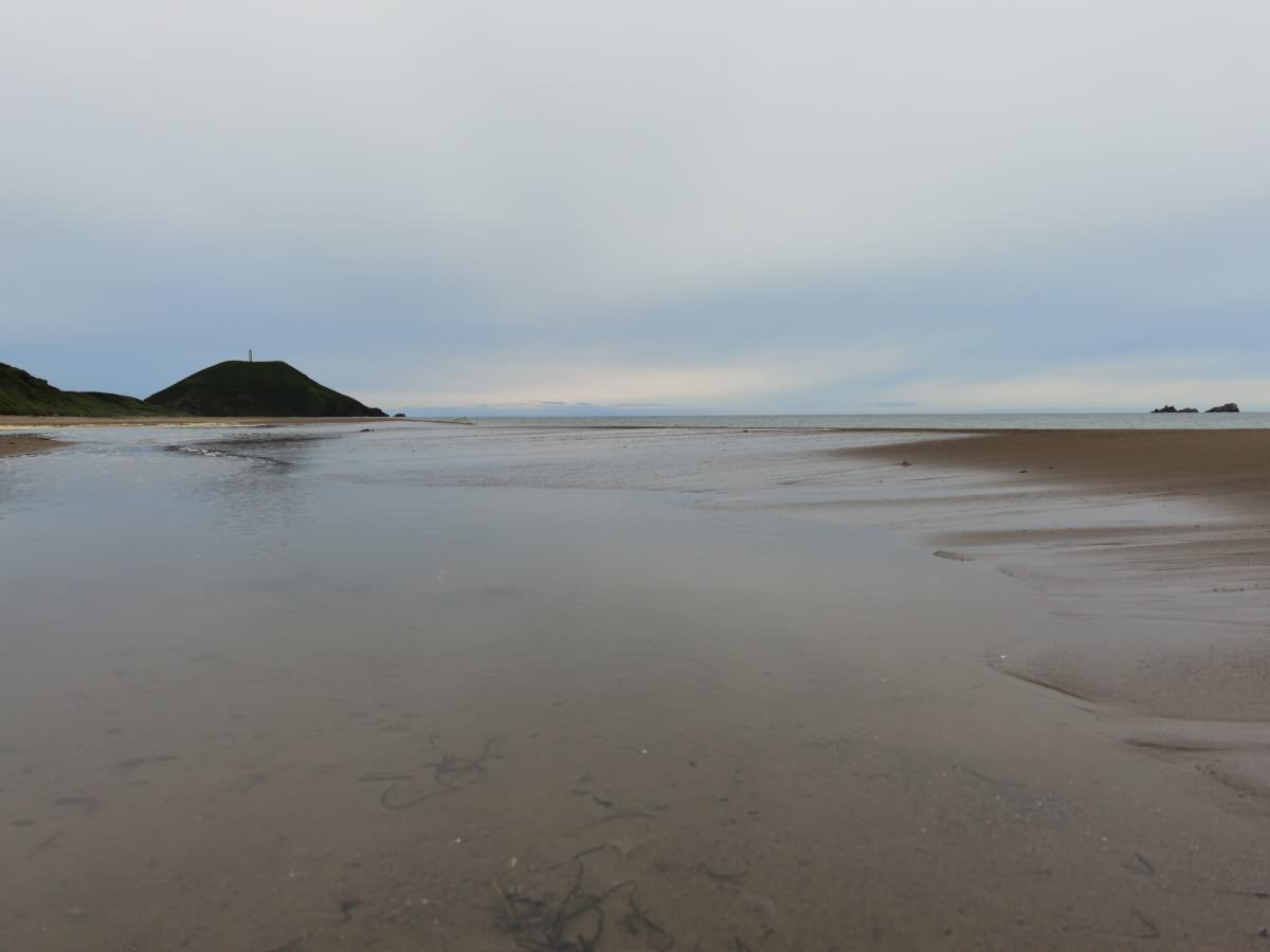 та самая почти безлюдная бухта