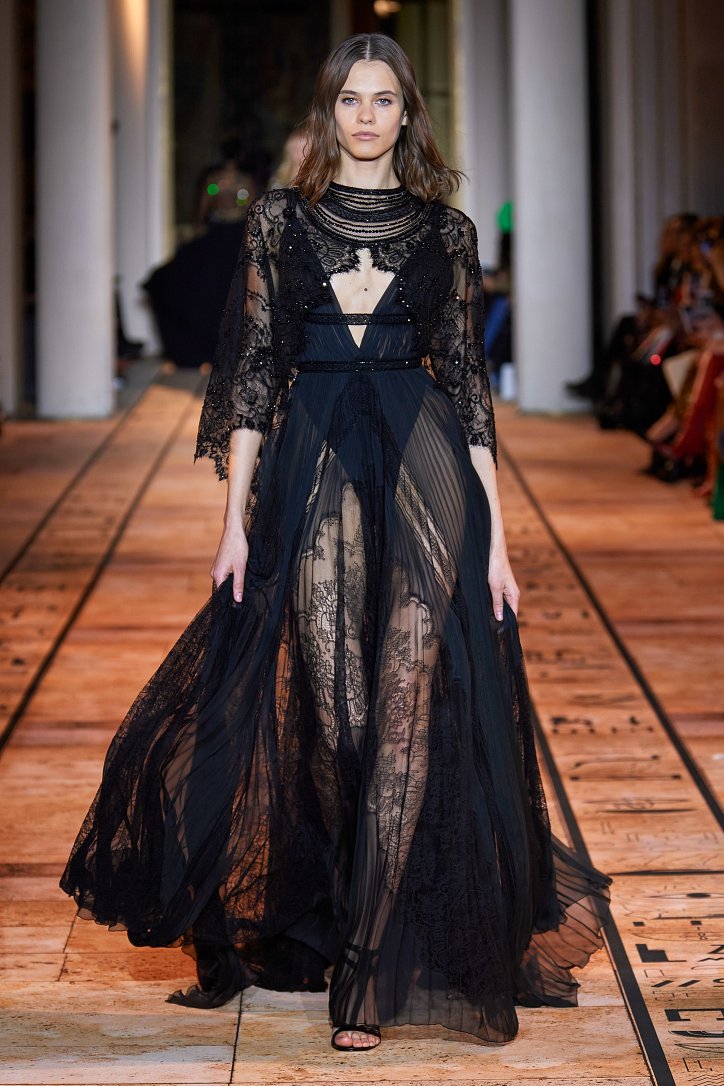 Zuhair Murad Haute Сouture весна-лето 2020 Murad, Zuhair, Вдохновение, создавая, дано Современным, постичь, которую, тайны, роскоши, богатства, атмосферу, переливалось, платьях, Изиде, сверкало, божества, древние, иероглифы, египетские, любви