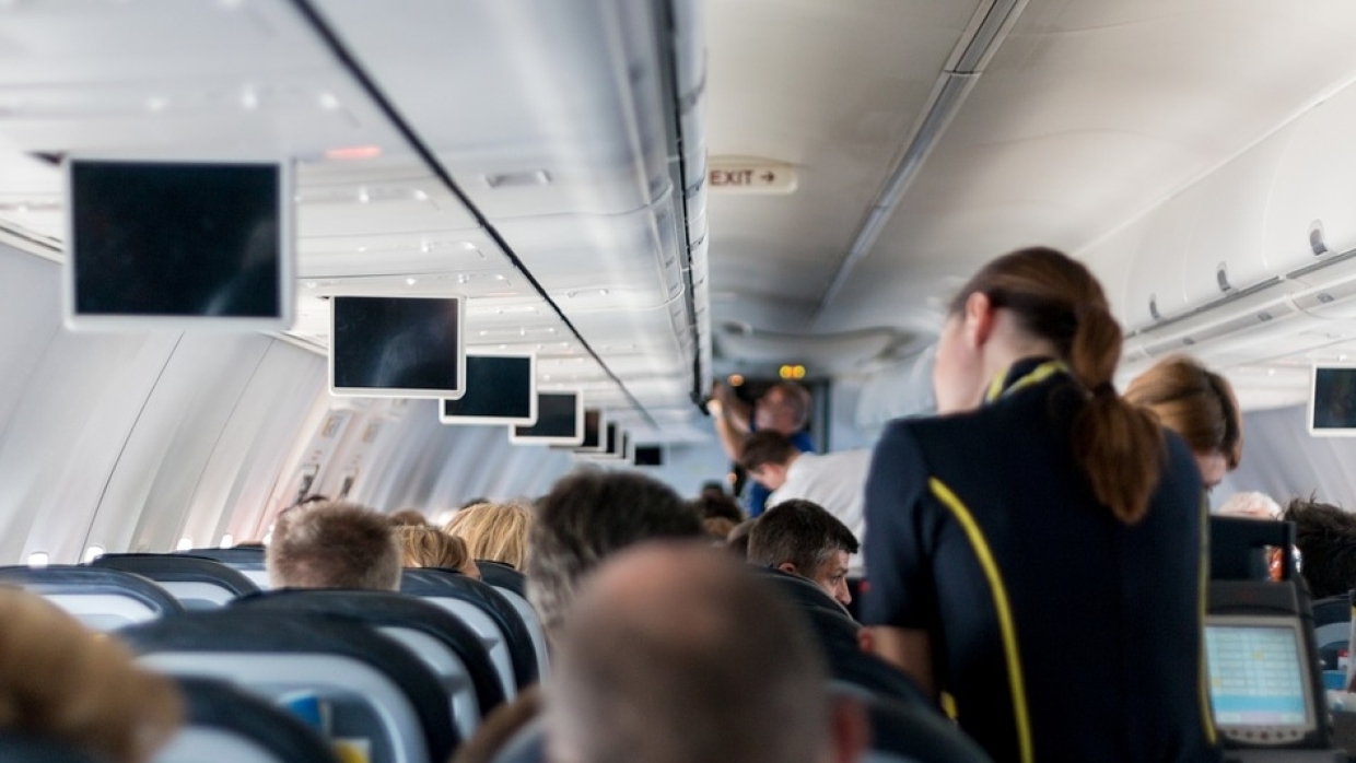 Быть стюардессой — значит, стать «лицом» авиакомпании и иметь возможность посещать различны страны и города