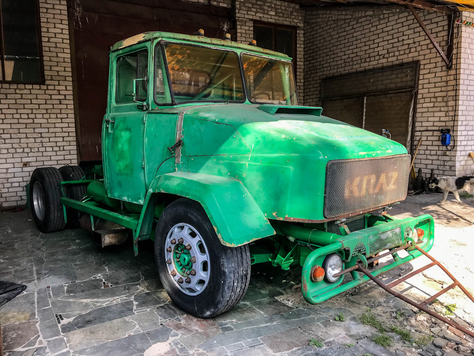Гоночный КрАЗ с мотором от танка Гоночный КрАЗ с мотором от танка авто,автомобиль,машины,ремонт,Россия,СССР,тюнинг