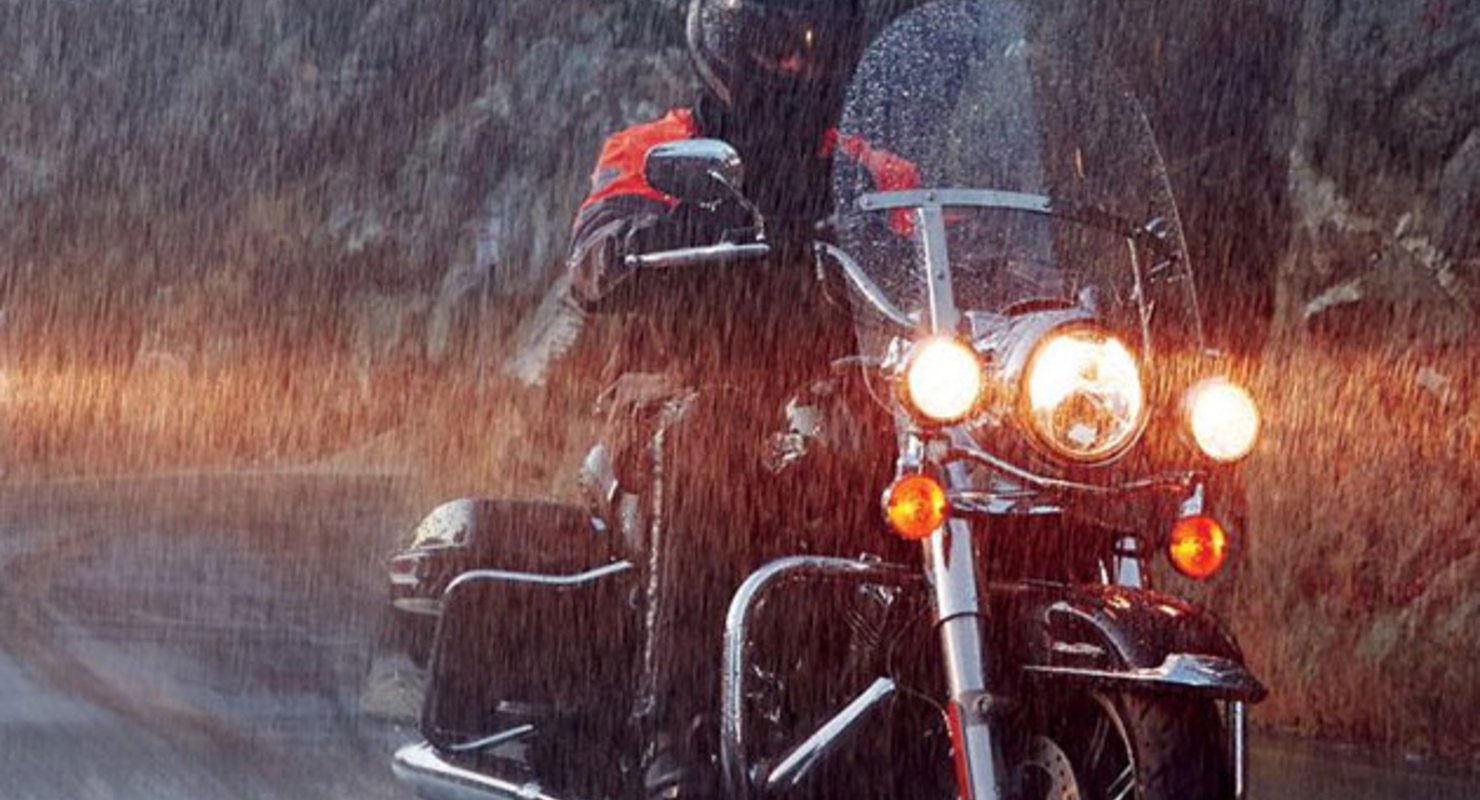 Самые неприятные ситуации на дороге для мотоциклистов