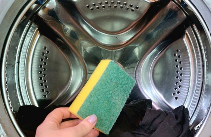 Почему посудную губку нужно класть в стиральную машину: 8 хитрых приемов для легкого быта быт,лайфхаки,советы хозяйке