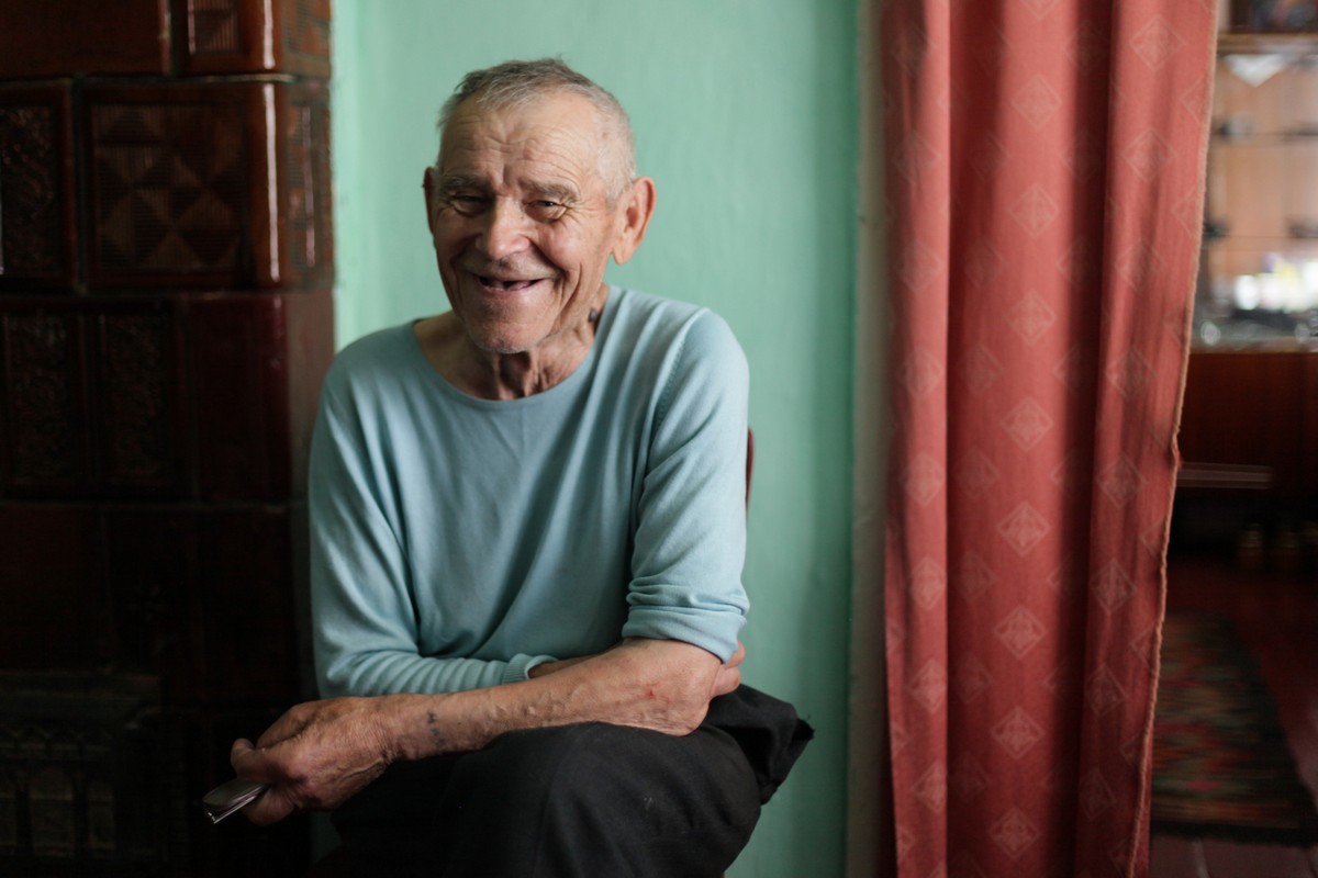 Колоритные бабушки и дедушки Западной Украины на снимках Екатерины Москалюк старики,Украина,фотопроект