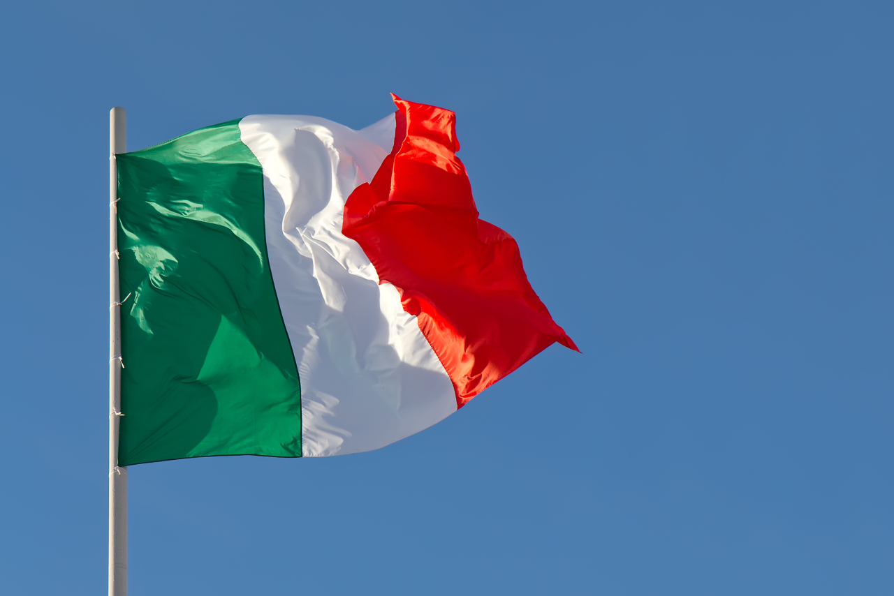 флаг россии и италии. италия укр. сборная италии по футболу 2021. италия укр. флаг италии в италии.