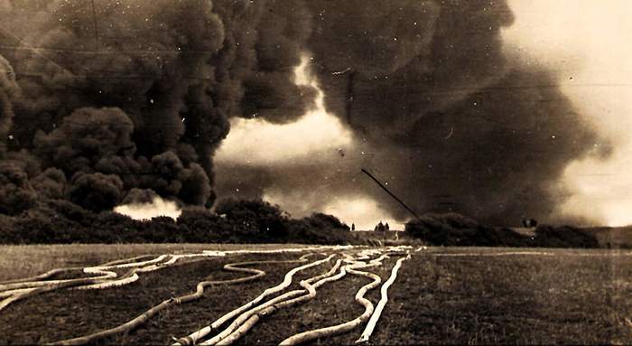 Нефть и пламя: как немцы устроили огненное шоу в Битве за Британию