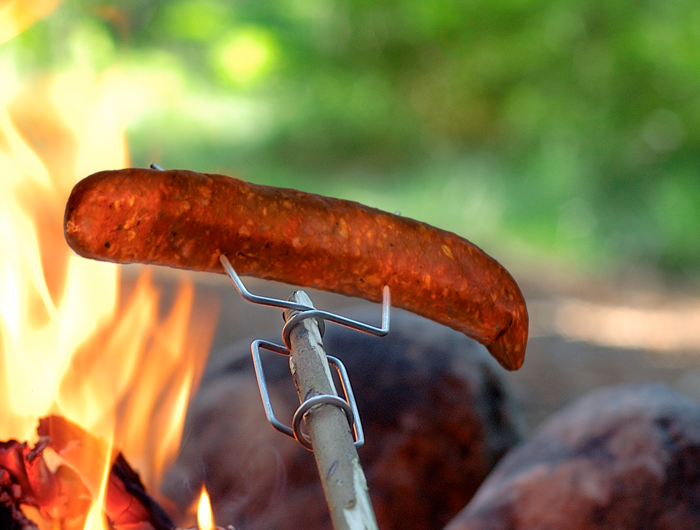 Не дай своей сосиске упасть с Grandpas Firefork.