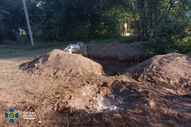 Артиллеристы ЛНР накрыли следственную группу СБУ Артиллеристы ЛНР накрыли следственную группу СБУ Новости