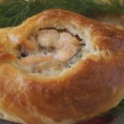 Пирожки с рыбой из быстрого дрожжевого слоеного теста. Просто и Вкусно! 