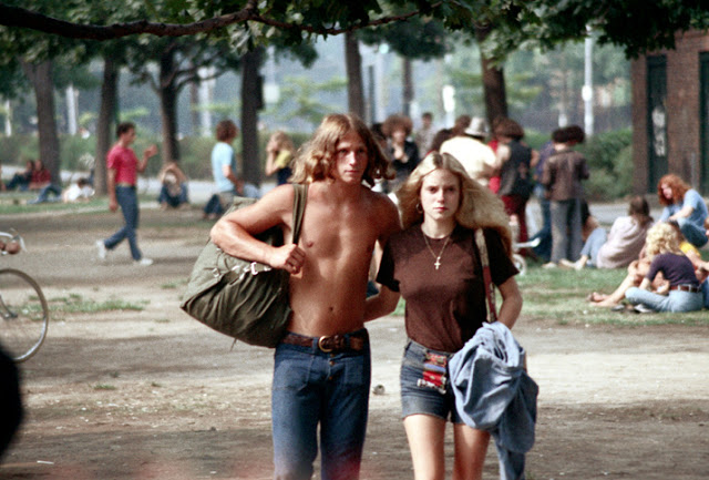 Любимый тренд американских девушек 70-х годов
