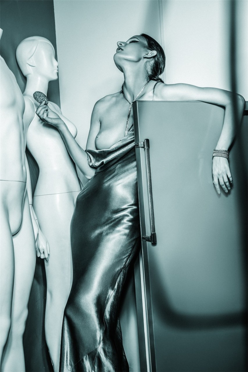 Чувственно, брутально... Чувственно, брутально... Фотография