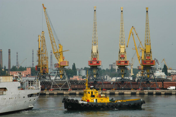 Как за пять лет Российские ответные контрмеры развалила экспорт Прибалтики