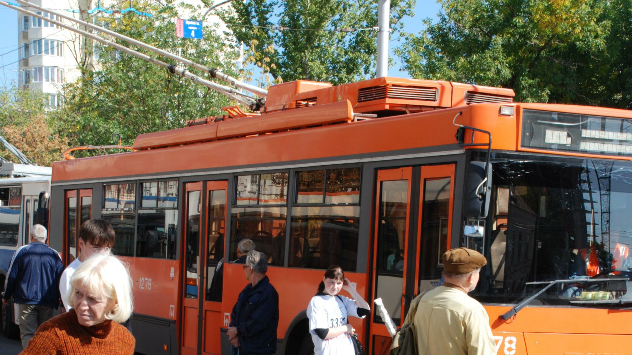 1 июля отменили. Кострома троллейбус. Троллейбус автобус. Новые троллейбусы во Владимире. Троллейбус сейчас.
