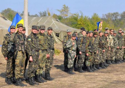 Львовский облсовет призвал Зеленского начать активную подготовку к войне с Россией