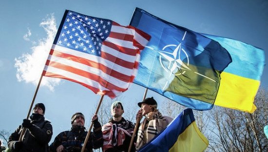 «Вступление Украины и Грузии в НАТО станет колоссальным геополитическим поражением России»: Москва усиливает границы военными