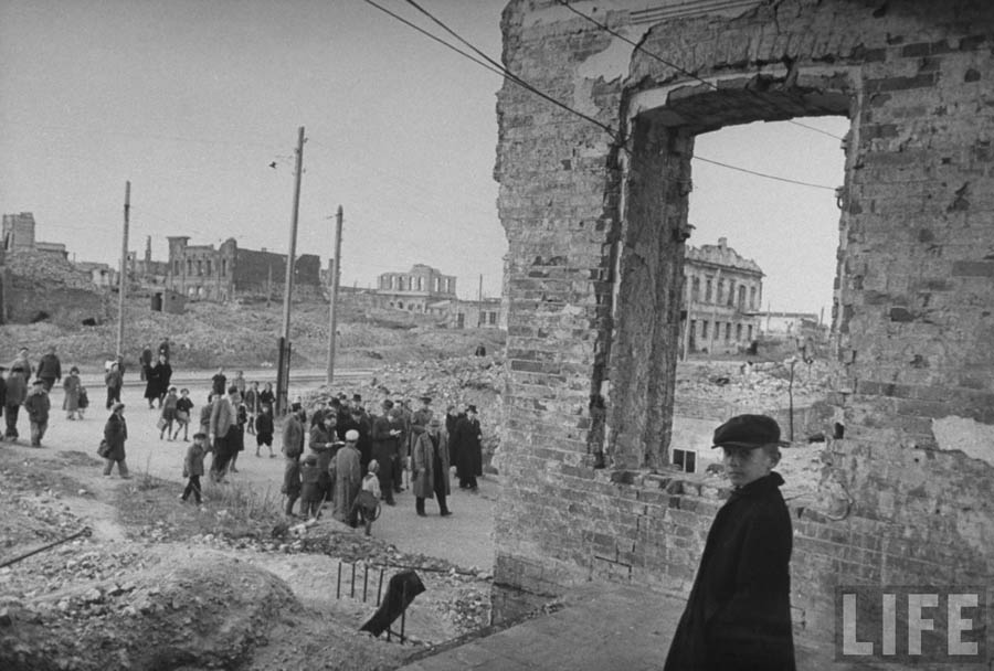 Сталинград. 1943, 1947 и 1952 года