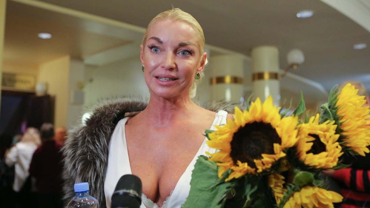 Волочкова объяснила резкое увеличение своего бюста
