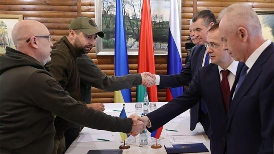 «Хотелки» о мирной денацификации Украины придется забыть украина