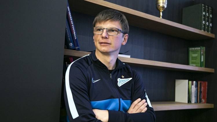 Аршавин считает, что 38-летний Жирков может сыграть на ЧМ в Катаре Спорт