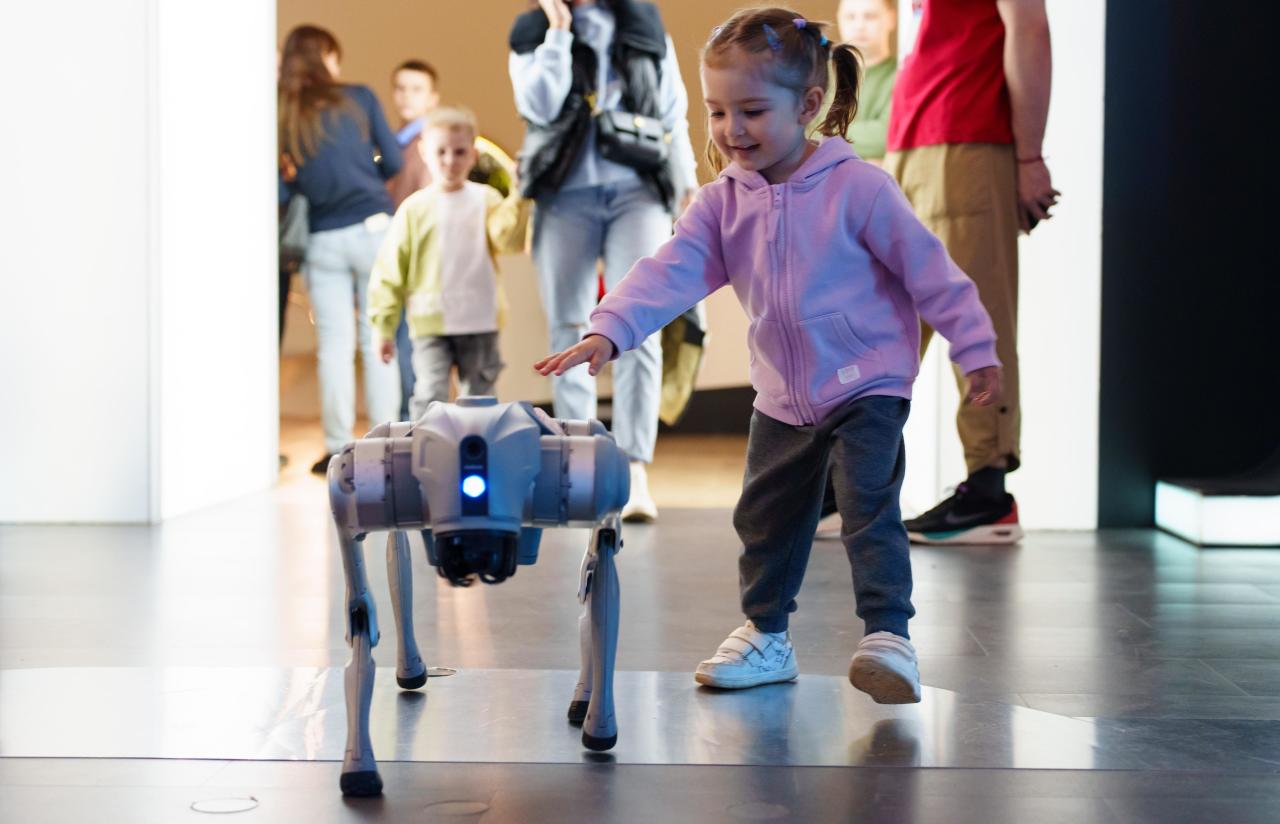 Афиша: события марта марта, «Робостанции», билеты, только, инженерного, можно, роботов, просто, России, спектакль, выставке, проект, выставки, сможет, какие, обретают, зрителей, интерактивной, настоящим, история