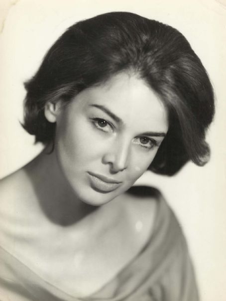 Роскошная итальянка из 50-х Элеонора Росси Драго Роскошная итальянка из 50-х Элеонора Росси Драго