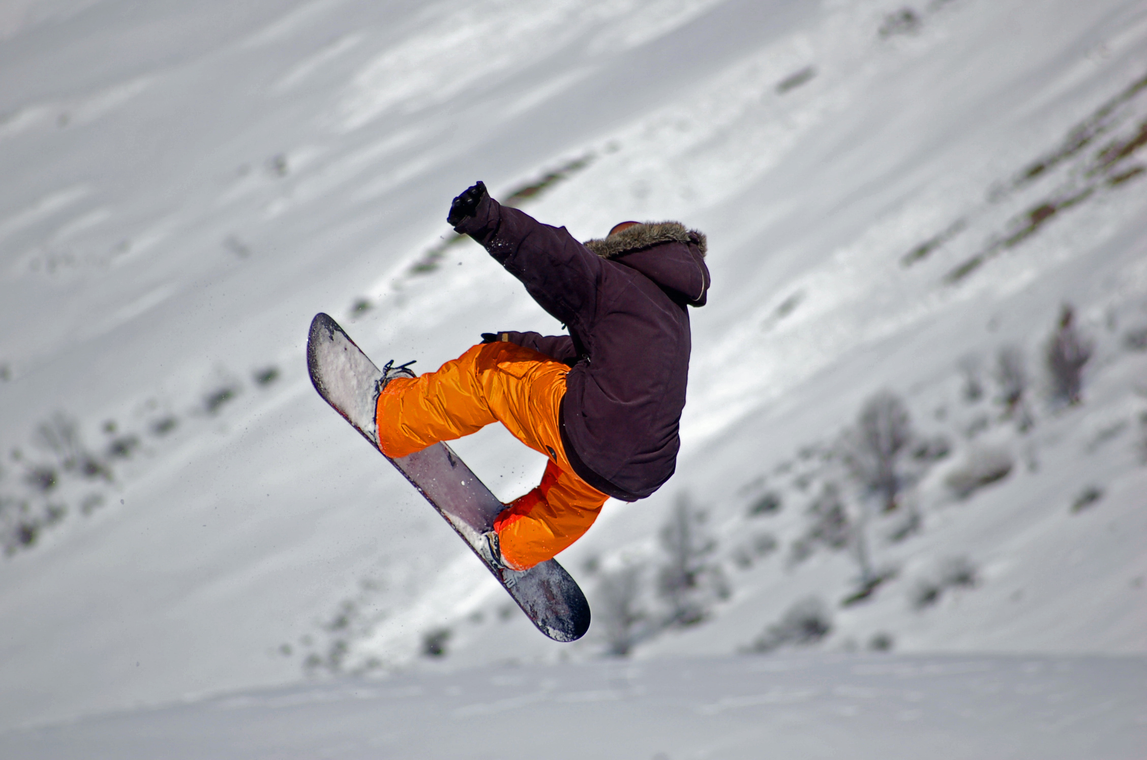 Extreme snowboarding. Сноубординг. Катание на сноуборде. Сноубординг-экстремальный вид спорта. Сноуборд спорт.