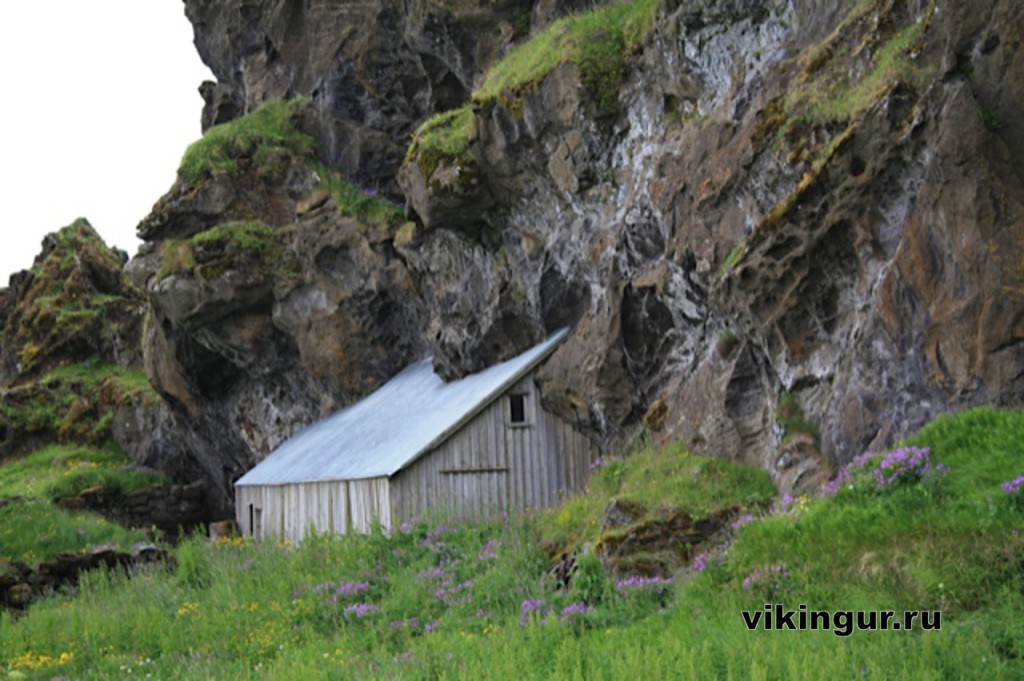Торфяные дома Исландии исландцы, Исландии, строили, многих, иногда, землянки, довольно, протяжении, своей, которых, несколько, землянок, сарай, исландцев, подобные, возможности, помещения, веков, торфяные, этого