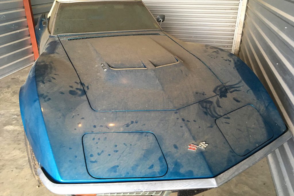 Редчайший Chevrolet Corvette 45 лет простоял в гараже